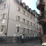 2 Zimmer Appartement am Bismarckplatz Heidelberg